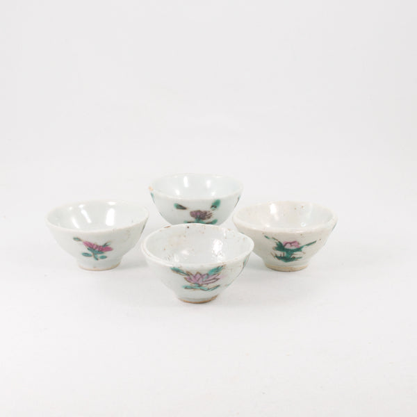 Miniature Antique Porcelain Famille-Rose Flowers Drawing Tea Cup