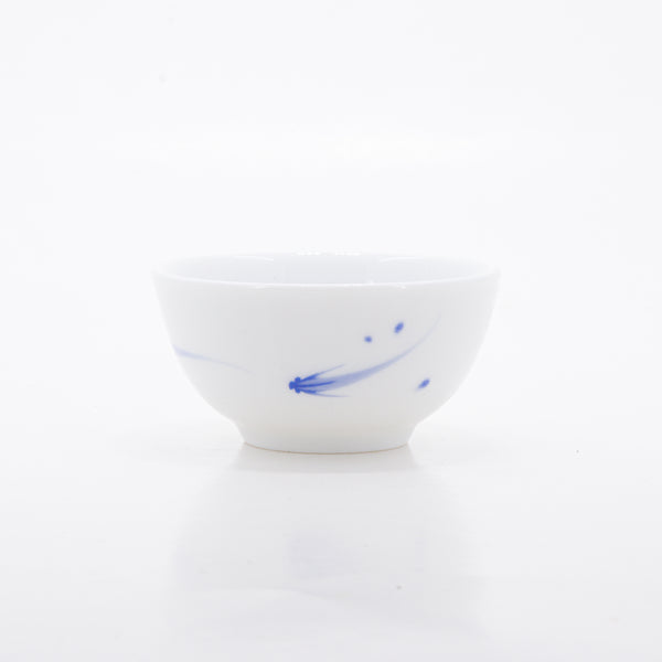 Porcelain Blue And White Fish Tea Cup