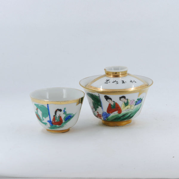 Antique Famille-Rose Porcelain Beauty Design Hand-Painted Gaiwan