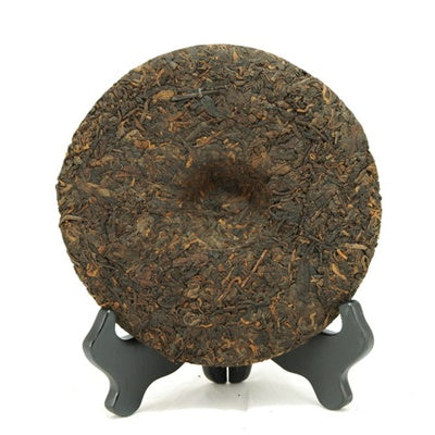 Pu-Erh Tea Cake, 7572, Menghai Tea Factory, 1980's (Black/Shou)