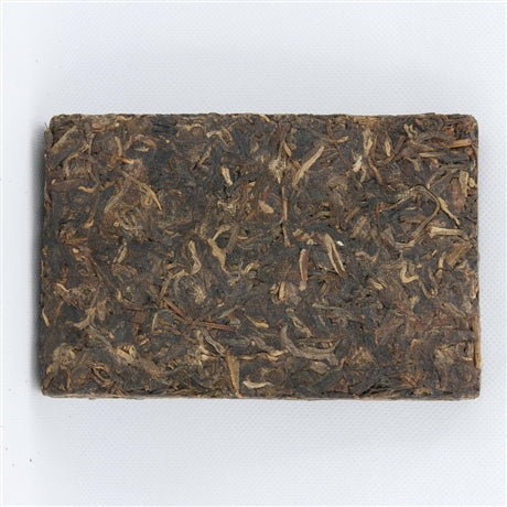 Pu-Erh Tea Brick, Yi Wu Mountain, Kunming Tea Factory, 1998 (Green/Sheng/Raw)