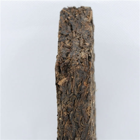 Pu-Erh Tea Brick, Yi Wu Mountain, Kunming Tea Factory, 1998 (Green/Sheng/Raw)