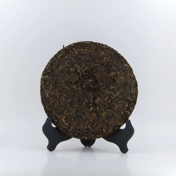 2013 Yiwu Mountain Pu-Erh Tea Cake (Green/Sheng)